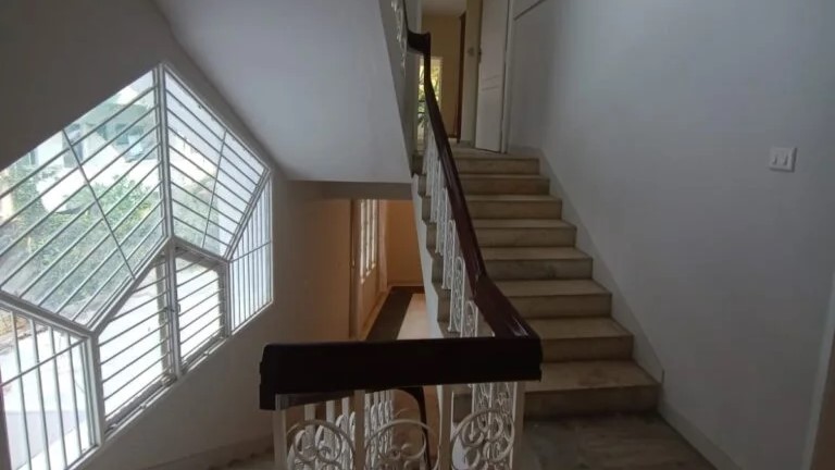 7bhk villa4