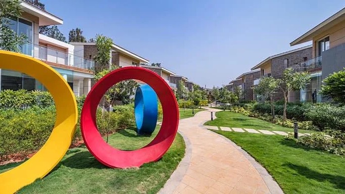 Luxury 4BHK _13